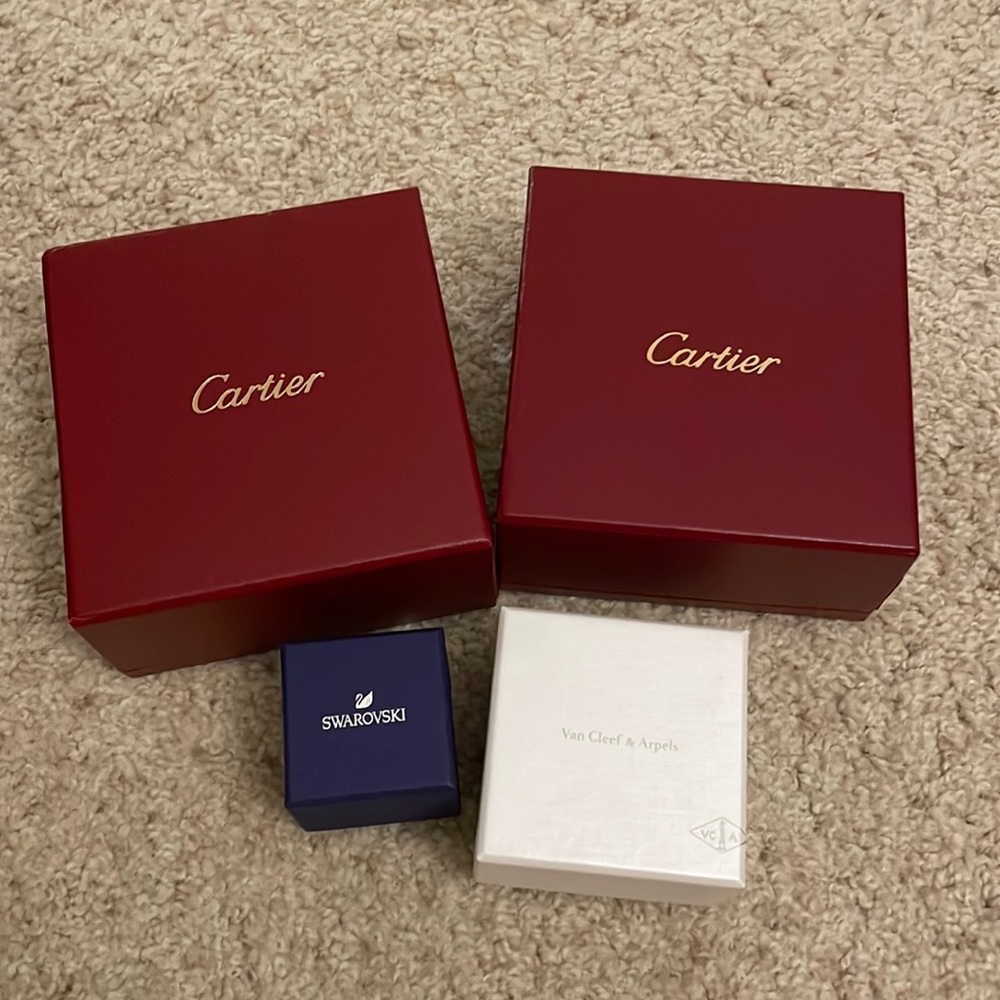 Bracelet/ring box